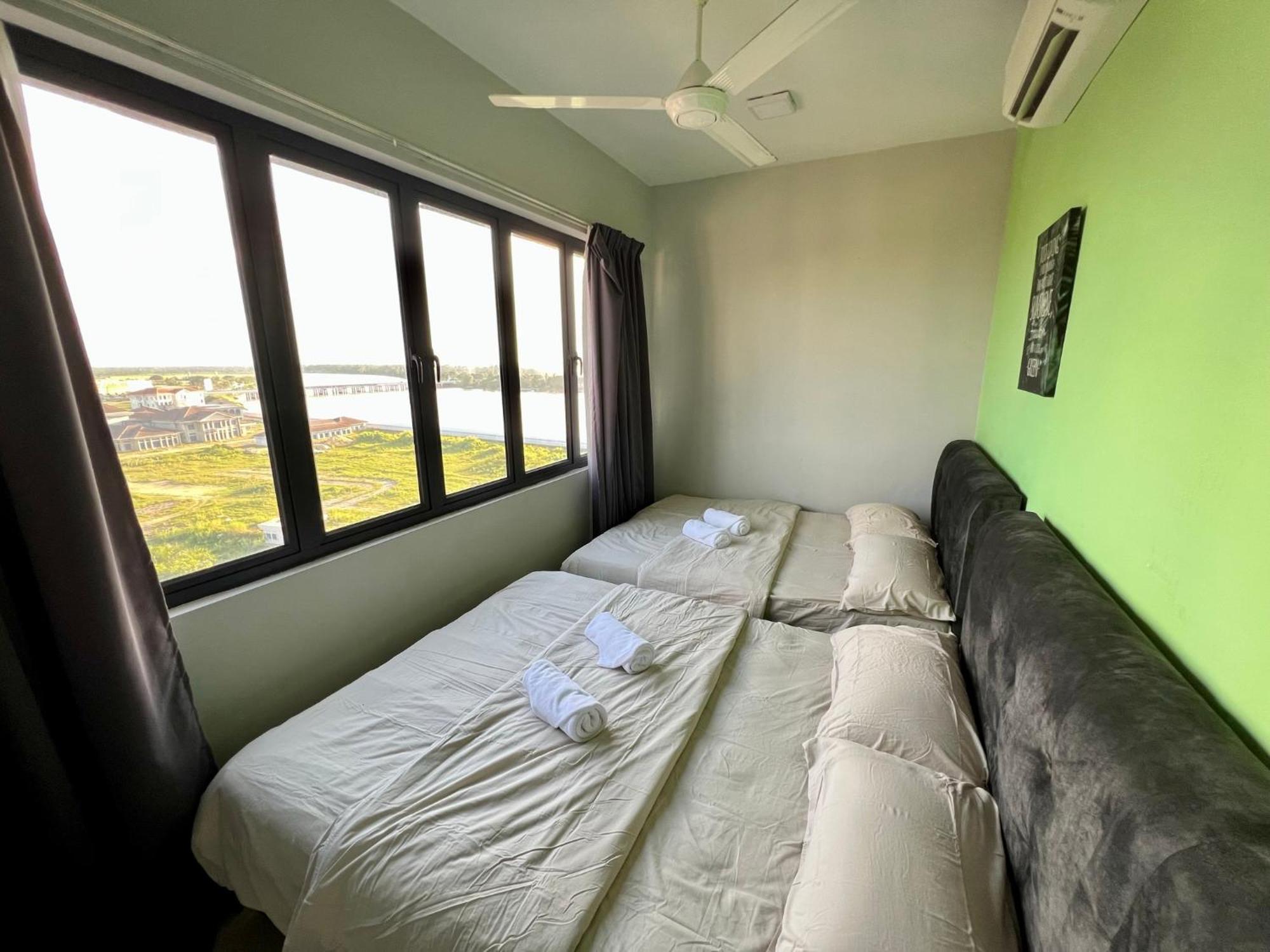 Riverview 8pax 2br In Kbtown Wi-fi, A-11-3a * Kota Bharu
